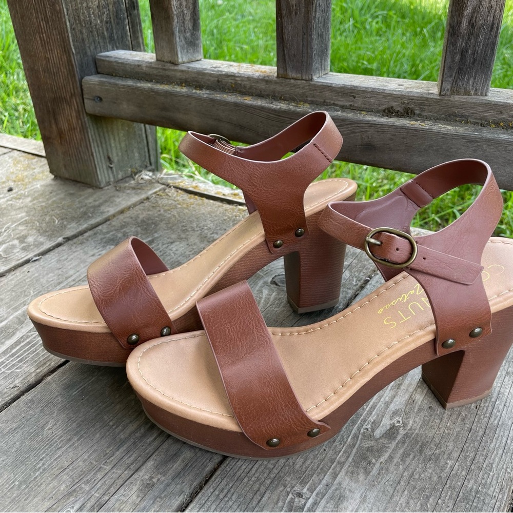 Coconuts by Matisse Heeled Platform Sandals